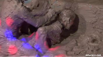 Bloused Babes In Brutal Battle Screencap 31 on www.sinx.com