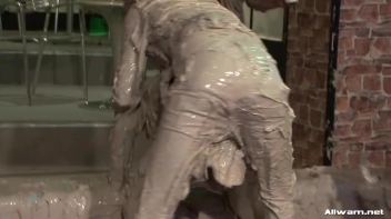 Bloused Babes In Brutal Battle Screencap 40 on www.sinx.com