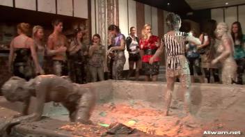 Bloused Babes In Brutal Battle Screencap 82 on www.sinx.com