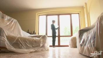 Nothing Like a Good Fuck Bribe Screencap 2 on www.sinx.com