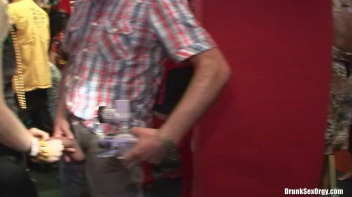 Bikini Beach Balls Part 2 - Cam 2 Screencap 6 on www.sinx.com