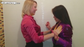 Blouse Beauties Egg Themselves Up! Screencap 21 on www.sinx.com