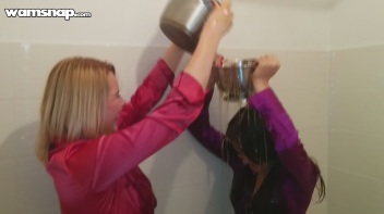 Blouse Beauties Egg Themselves Up! Screencap 32 on www.sinx.com