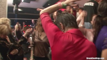 Hard Hat Hos Part 5 - Cam 2 Screencap 115 on www.sinx.com