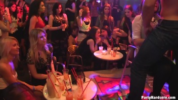 Party Hardcore Gone Crazy Vol. 9 Part 2 - Cam 1 Screencap 44 on www.sinx.com