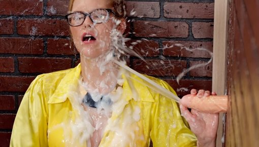 Latest deal - A huge slime wave for Izzy Delphine