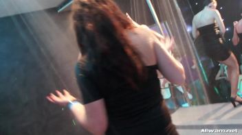 Shake It Shower Show Screencap 90 on www.sinx.com