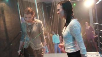 Shake It Shower Show Screencap 10 on www.sinx.com