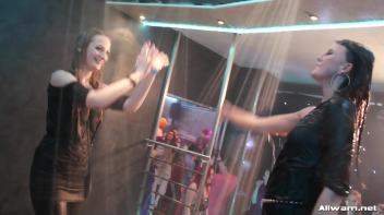 Shake It Shower Show Screencap 29 on www.sinx.com