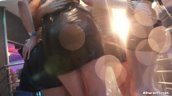 Shake It Shower Show Screencap 51 on www.sinx.com