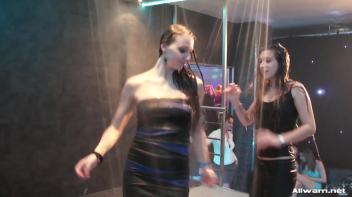 Shake It Shower Show Screencap 83 on www.sinx.com