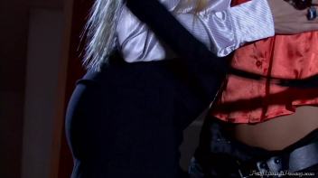 Beautiful Birthday Piss Surprise Screencap 22 on www.sinx.com