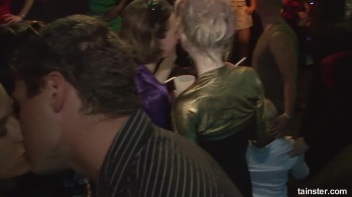 Bang Bang DSO Revolution Part 1 - Main Edit Screencap 70 on www.sinx.com