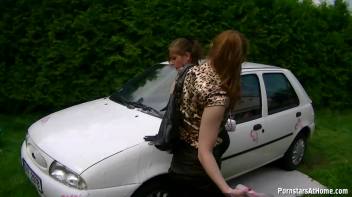 Eurobabes Take Car Washing Very Seriously Screencap 19 on www.sinx.com