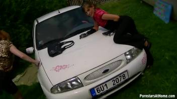 Eurobabes Take Car Washing Very Seriously Screencap 35 on www.sinx.com