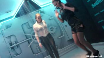 Showing Off Under The Showers Screencap 23 on www.sinx.com