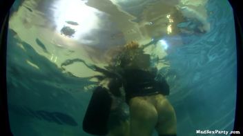 Cougar Crew P3 Screencap 13 on www.sinx.com