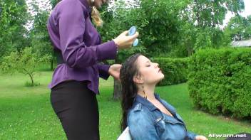 Washing Their Hair Anywhere and Everywhere Screencap 27 on www.sinx.com