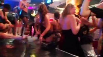 Gash Bash Part 5 - Shower Cam Screencap 93 on www.sinx.com