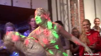 Sharka Blue's Gloriously Muddy Return! Screencap 51 on www.sinx.com