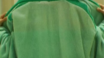 Steamy Wetlook Shower Screencap 1 on www.sinx.com