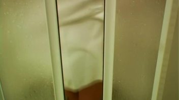 Steamy Wetlook Shower Screencap 74 on www.sinx.com