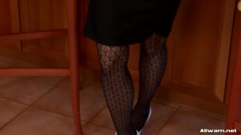 Eggy Snatch Screencap 12 on www.sinx.com