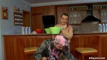 Eggy Snatch Screencap 83 on www.sinx.com