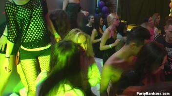 Party Hardcore Gone Crazy Vol. 38 Part 9 - Cam 4 Screencap 84 on www.sinx.com