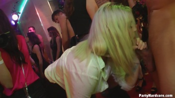 Party Hardcore Gone Crazy Vol. 38 Part 9 - Cam 4 Screencap 88 on www.sinx.com