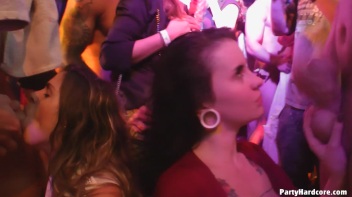 Party Hardcore Gone Crazy Vol. 38 Part 9 - Cam 4 Screencap 31 on www.sinx.com