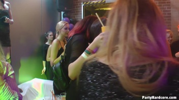 Party Hardcore Gone Crazy Vol. 38 Part 9 - Cam 4 Screencap 72 on www.sinx.com