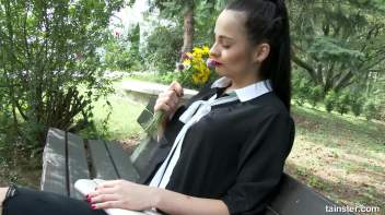 Ashley Woods enjoys it to the fullest Screencap 1 on www.sinx.com