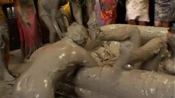 Happy Hour Mud Wrestling Event Screencap 78 on www.sinx.com