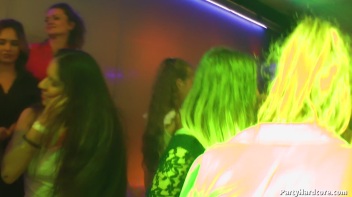 Party Hardcore Gone Crazy Vol. 37 Part 8 - Cam 4 Screencap 91 on www.sinx.com