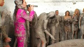 Muddy Fucking Slamdown! Screencap 57 on www.sinx.com