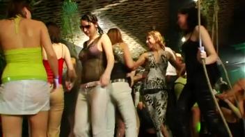 Jungle Bangers Part 1 - Shower Cam Screencap 95 on www.sinx.com