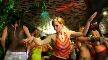 Jungle Bangers Part 1 - Shower Cam Screencap 62 on www.sinx.com