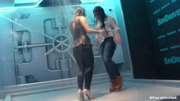 Dressed To Wetlook Impress! Screencap 11 on www.sinx.com