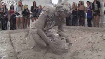 Muddy Wrestling: Miss Skinny Is Back In Messy Action! Hair Pullers Go Hard! Screencap 54 on www.sinx.com