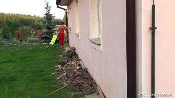 The Landscaper Screencap 11 on www.sinx.com