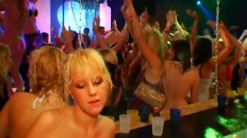 Roadhouse Hos Part 5 - Main Edit Screencap 123 on www.sinx.com