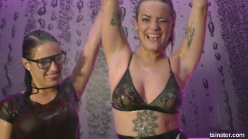 Sweet Little Shower Sluts Screencap 17 on www.sinx.com