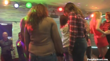 Party Hardcore Gone Crazy Vol. 31 Part 7 - Cam 3 Screencap 90 on www.sinx.com