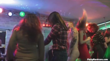 Party Hardcore Gone Crazy Vol. 31 Part 7 - Cam 3 Screencap 91 on www.sinx.com