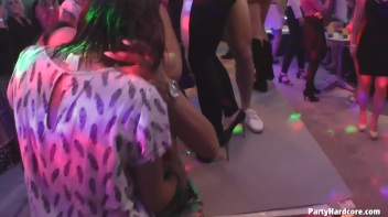 Party Hardcore Gone Crazy Vol. 31 Part 7 - Cam 3 Screencap 36 on www.sinx.com