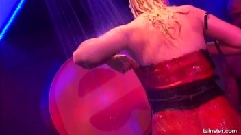 Pussy Casino Part 2 - Shower Cam Screencap 90 on www.sinx.com