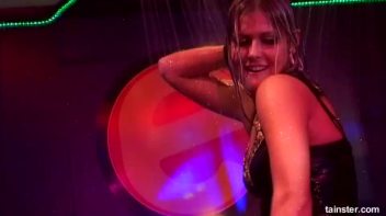 Pussy Casino Part 2 - Shower Cam Screencap 25 on www.sinx.com