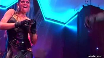Pussy Casino Part 2 - Shower Cam Screencap 37 on www.sinx.com