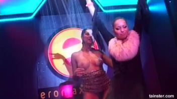 Pussy Casino Part 2 - Shower Cam Screencap 76 on www.sinx.com
